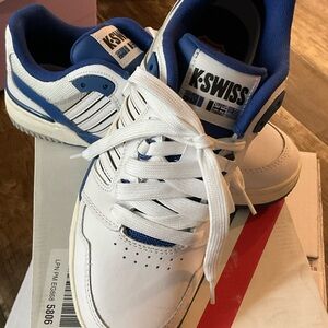 K-Swiss SI-18 Rival Shoes - White, Blue, Black. Men’s Size 8.5 M.. Womens 10 NIB